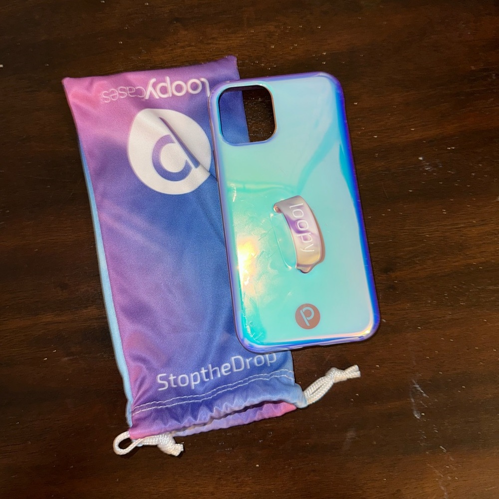 Loopy phone case